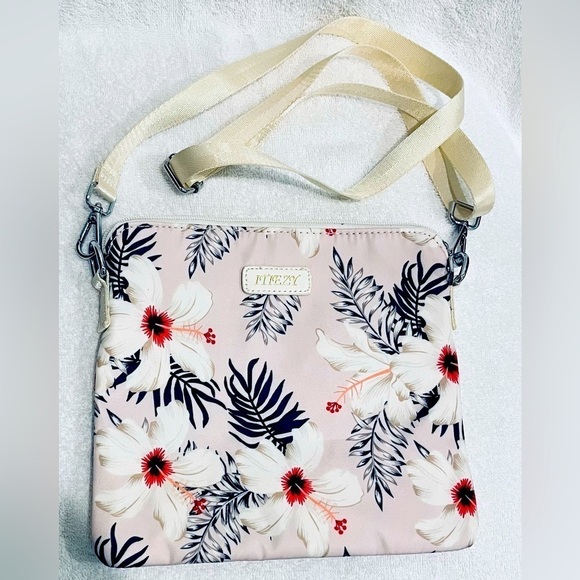 itfezy Handbags - Crossbody bag floral print